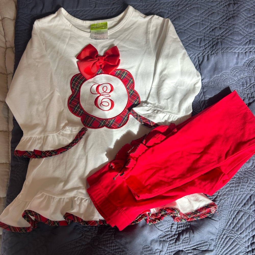 White and Red Holiday Outfit with Bow
